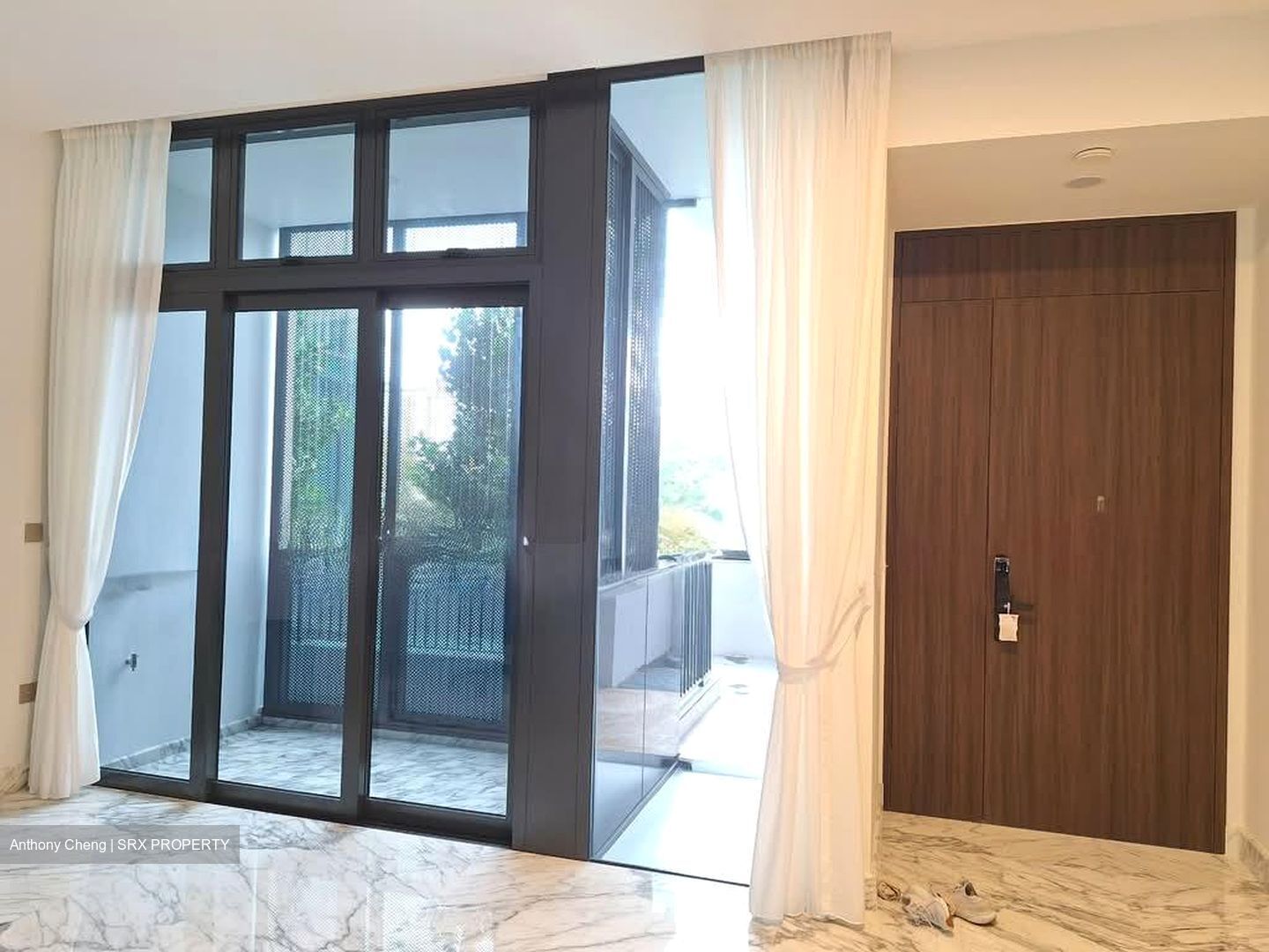 Van Holland (D10), Condominium #547427391